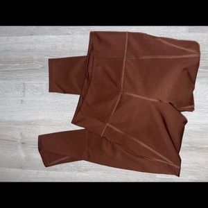 Ankle Girlfriend Collective leggings!